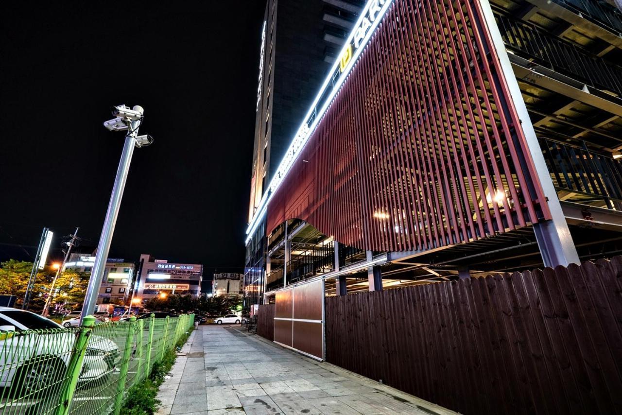 Siheung Seoul Tourist Hotel ภายนอก รูปภาพ